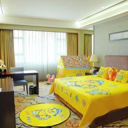 Eurasia International Hotel Dongguan  Exterior foto