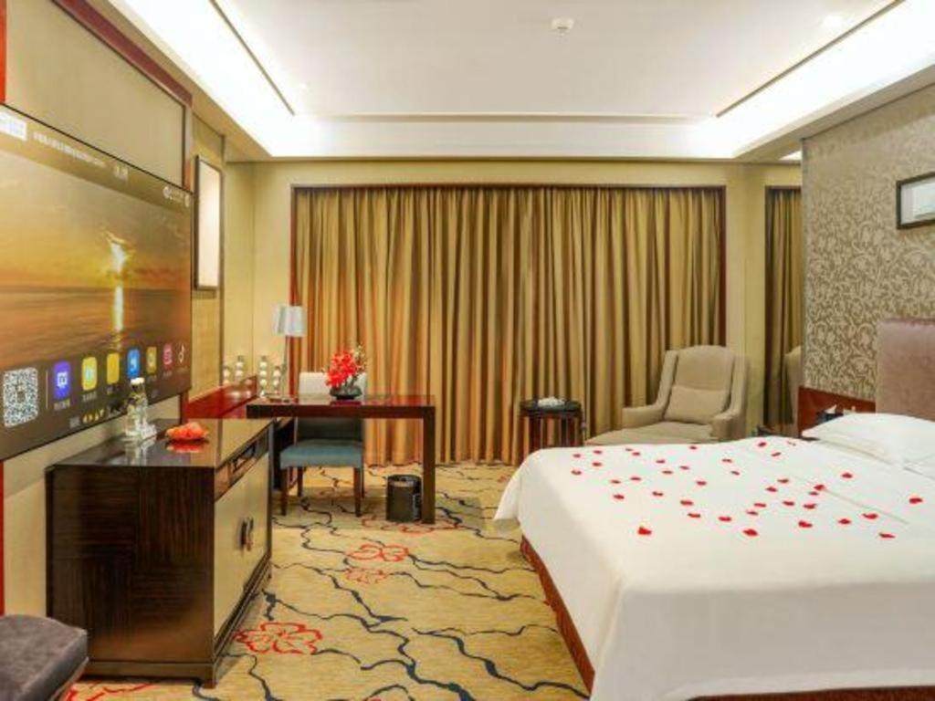 Eurasia International Hotel Dongguan  Exterior foto